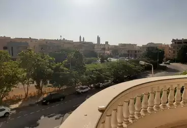 Apartments For sale - 3 rooms - floor 2
