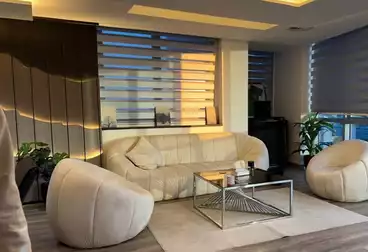 Administrative For rent - 6 rooms - floor 4