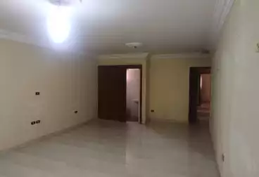 Apartments For rent - 3 rooms - floor 2