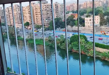 Furnished Apartment For rent - 3 rooms - floor 12