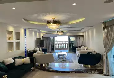Furnished Apartment For rent - 3 rooms - floor 5