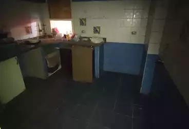 Apartments For sale - 3 rooms - floor 4