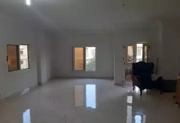 Apartments For sale - 3 rooms - floor 1