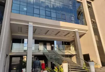 Clinics For rent - 2 rooms - floor 1