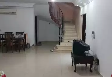 House / Home For sale - 3 rooms