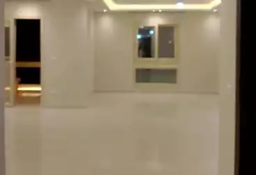 مكاتب للإيجار - 2 غرف - بالدور 5