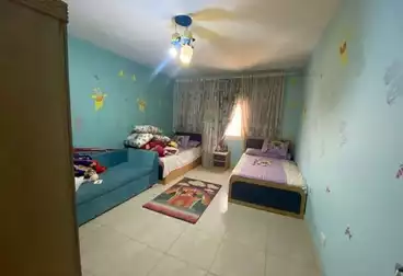Apartments For sale - 3 rooms - floor 8