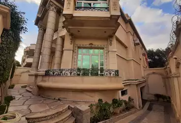 Villas For sale - 7 rooms