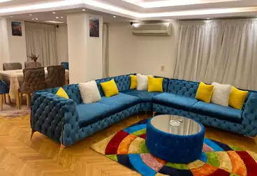 Furnished Apartment For rent - 3 rooms - floor 8