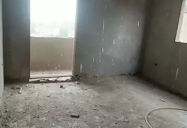 Apartments For sale - 2 rooms - floor 8