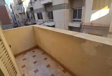 Apartments For sale - 3 rooms - floor 4