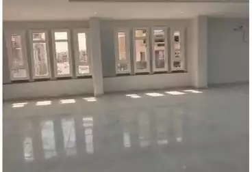 Administrative For rent - 7 rooms - floor 1