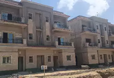 Villas For sale - 4 rooms