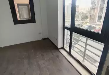 Apartments For sale - 3 rooms - floor 6