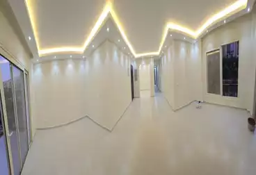 Apartment with Garden For sale - 4 rooms - floor 0