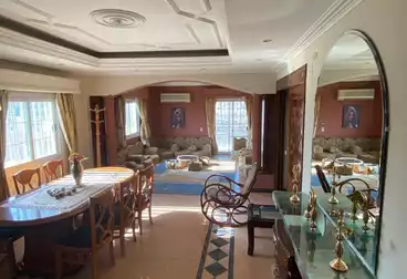 Furnished Apartment For sale - 3 rooms - floor 9
