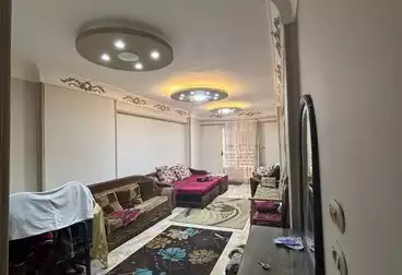 عقارات للبيع - 3 غرف - بالدور 3