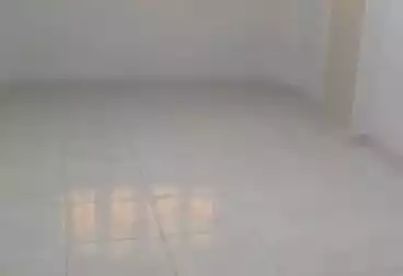 Apartments For rent - 3 rooms - floor 8