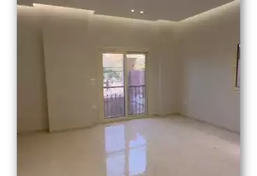 Apartment with Garden For sale - 2 rooms - floor 0