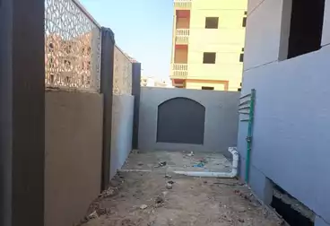 Duplex with Garden For sale - 4 rooms - floor 0