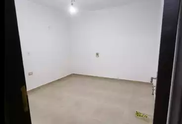 undefined undefined - 3 rooms - floor 8