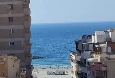 Furnished Apartment For sale - 3 rooms - floor 7