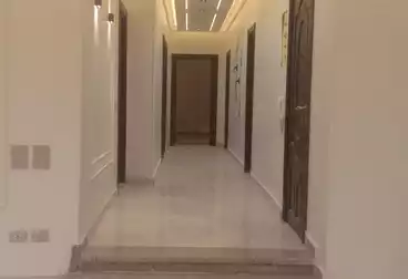Apartments For rent - 3 rooms - floor 3