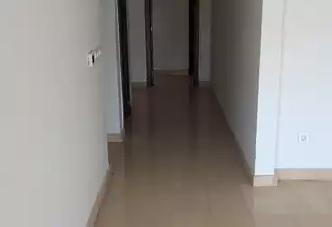 Apartments For rent - 3 rooms - floor 3