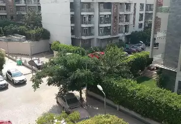 Penthouse For sale - 4 rooms - floor 2
