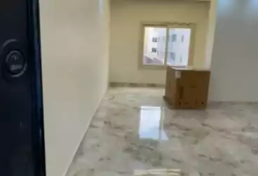 Apartments For sale - 3 rooms - floor 1
