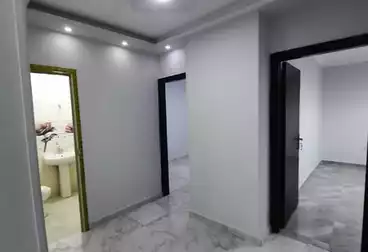 شقق للإيجار - 3 غرف - بالدور 0
