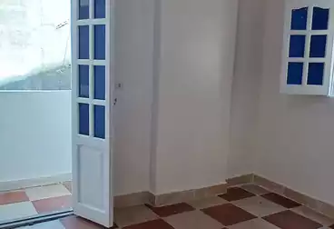 Apartments For sale - 2 rooms - floor 4