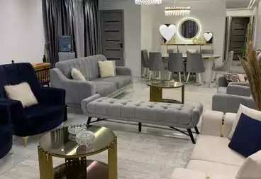 Furnished Apartment For sale - 3 rooms - floor 1