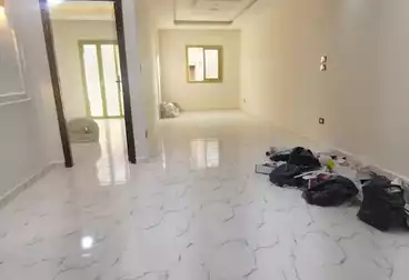 Apartments For sale - 2 rooms - floor 4