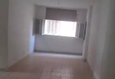 undefined undefined - 2 rooms - floor 5