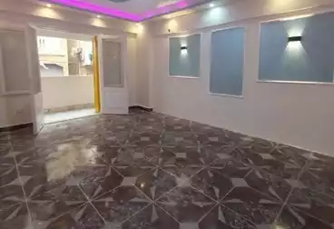 Apartments For sale - 2 rooms - floor 1