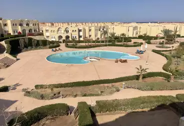 شقق للبيع - 2 غرف - بالدور 0