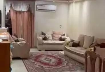 شقق للبيع - 3 غرف - بالدور 1