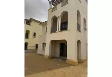 فيلا منفصلة للبيع - 4 غرف