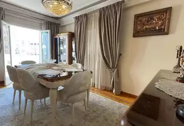 Apartments For sale - 3 rooms - floor 8