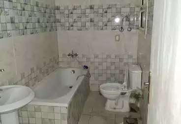 Apartments For rent - 3 rooms - floor 12