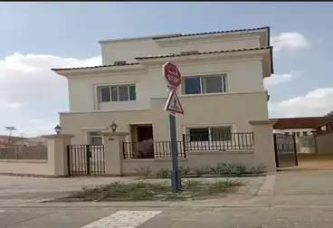 Separate Villa For sale - 4 rooms