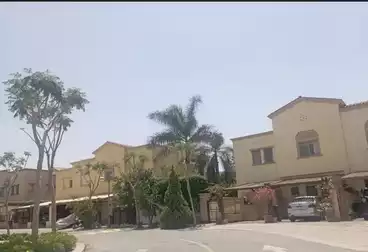 Villas For sale - 4 rooms