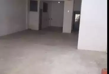 مخازن للبيع