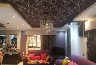 Apartments For sale - 4 rooms - floor 1