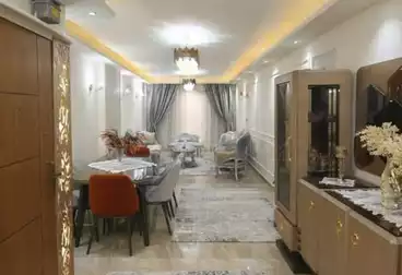 عقارات للبيع - 3 غرف - بالدور 7