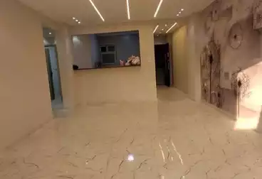 Apartments For sale - 3 rooms - floor 10