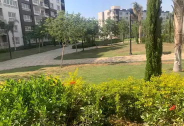 Apartments For sale - 3 rooms - floor 5