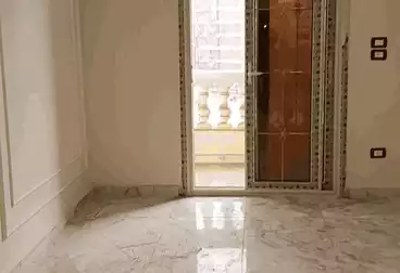 Apartments For sale - 3 rooms - floor 8