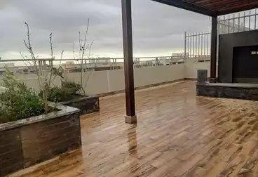 Apartments For sale - 4 rooms - floor 3